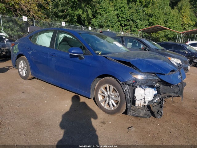 2025 TOYOTA CAMRY LE