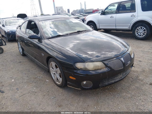 2004 PONTIAC GTO 