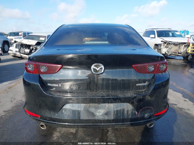 2021 MAZDA MAZDA3 SELECT 17