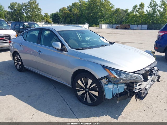 2021 NISSAN ALTIMA SV FWD