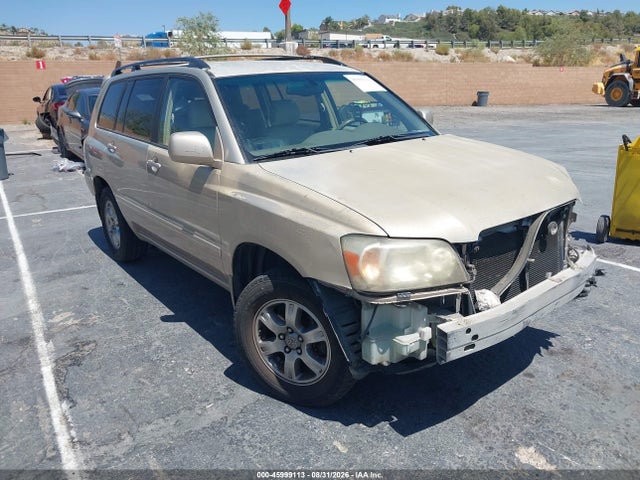 2005 TOYOTA HIGHLANDE V6
