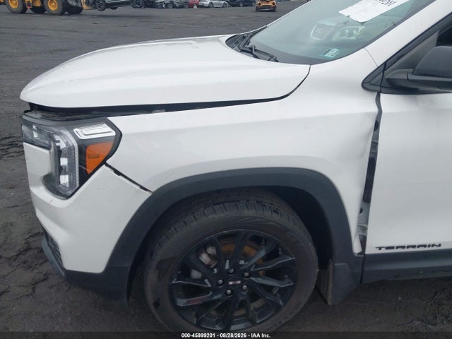 2023 GMC TERRAIN AWD SLE 17