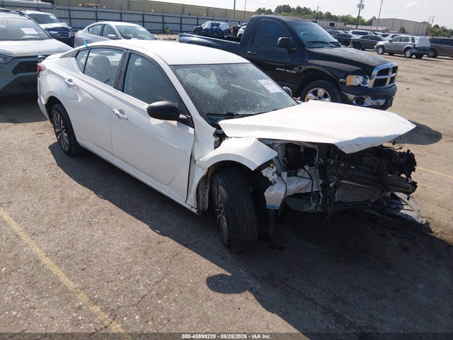 2025 NISSAN ALTIMA SV FWD