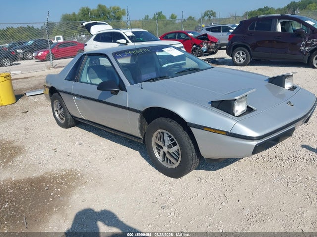 1985 PONTIAC FIERO SE