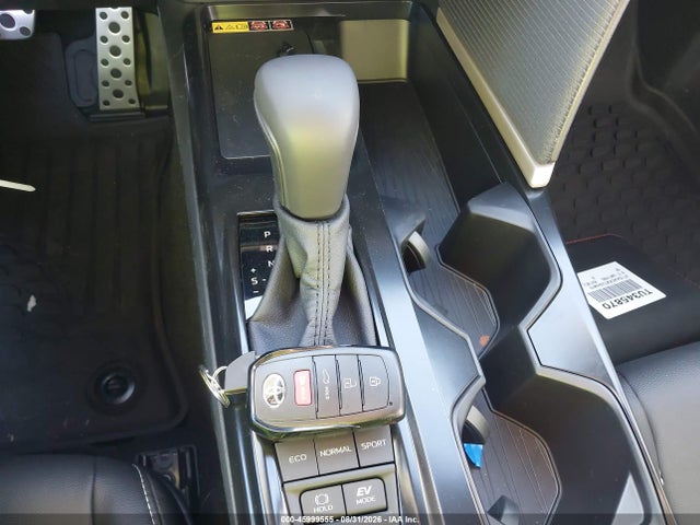 2026 TOYOTA CAMRY SE 11