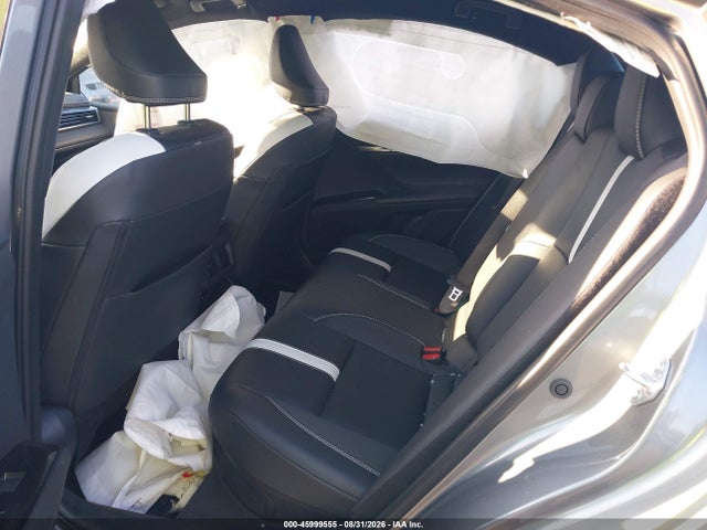 2026 TOYOTA CAMRY SE 8