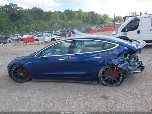2018 TESLA MODEL 3 LONG RANGE/PERFORMANCE 14