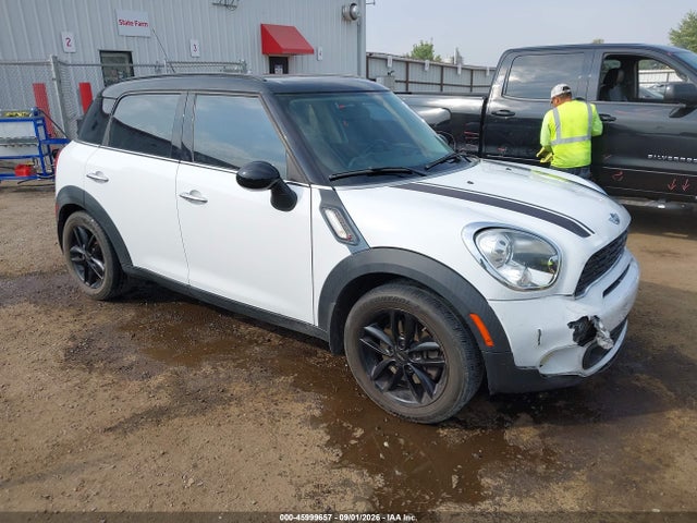 2012 MINI COOPER 