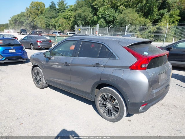 2018 MITSUBISHI ECLIPSE CROSS ES 3