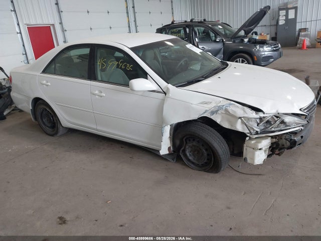 2005 TOYOTA CAMRY LE