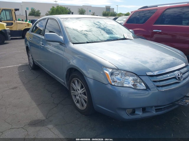 2005 TOYOTA AVALON LIMITED