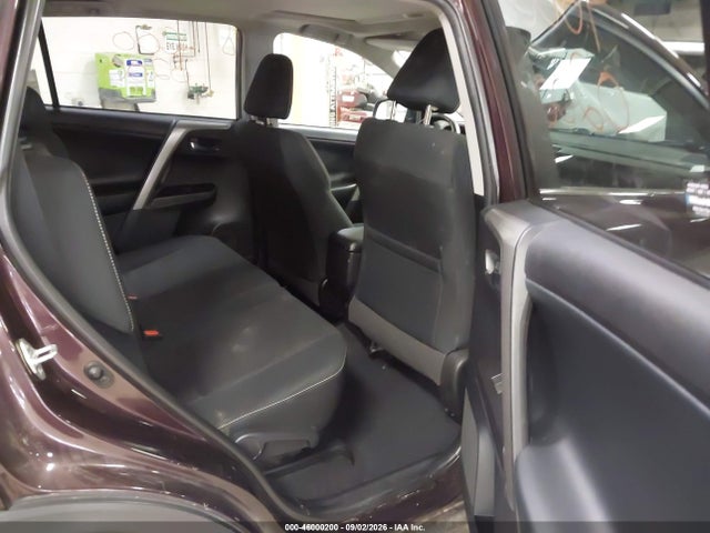 2018 TOYOTA RAV4 XLE 8
