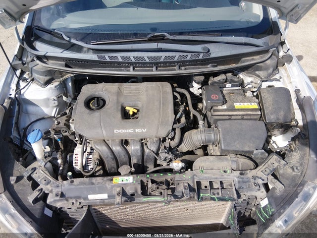 2017 KIA FORTE LX 10
