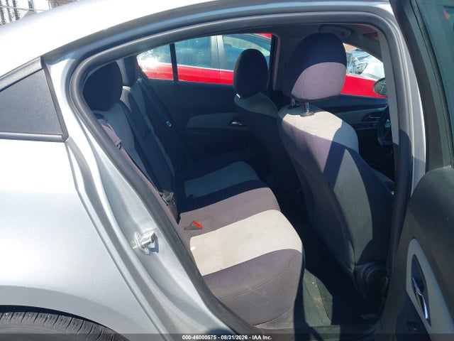 صورة 8 لـ 2013 Chevrolet CRUZE LS AUTO