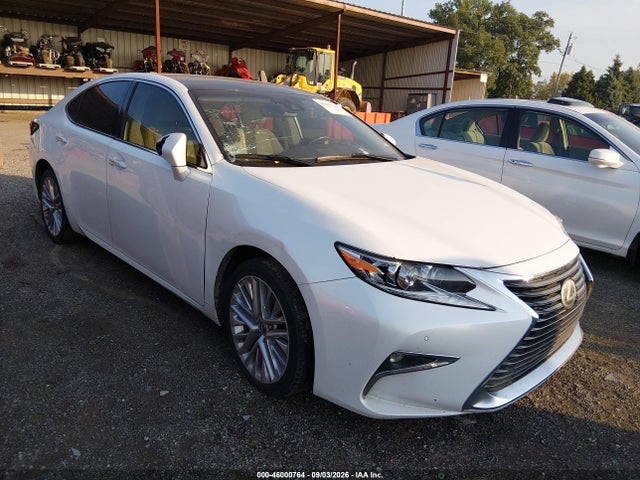 2017 LEXUS ES 