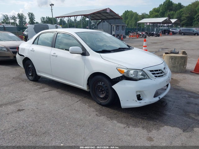 2013 TOYOTA COROLLA LE