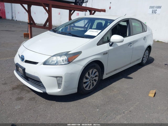 2012 Toyota PRIUS PLUG-IN — фото 2