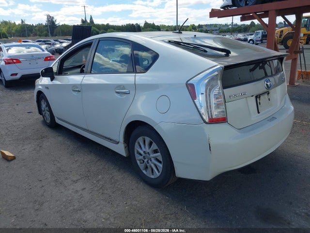 2012 Toyota PRIUS PLUG-IN — фото 3