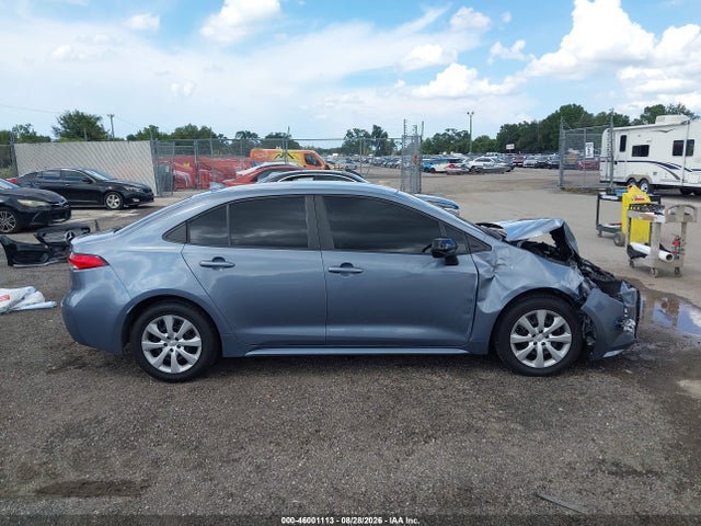 2022 TOYOTA COROLLA LE 13