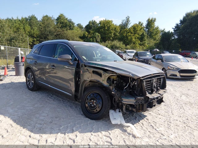 2022 LINCOLN NAUTILUS STANDARD