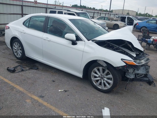 2019 TOYOTA CAMRY LE