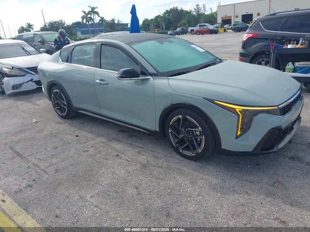 2025 KIA K4 GT-LINE