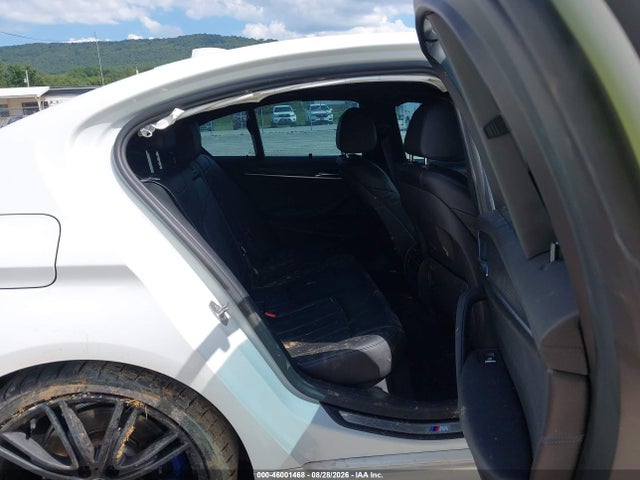 2018 BMW 540I 8