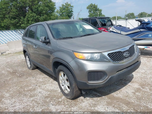 2013 KIA SORENTO LX