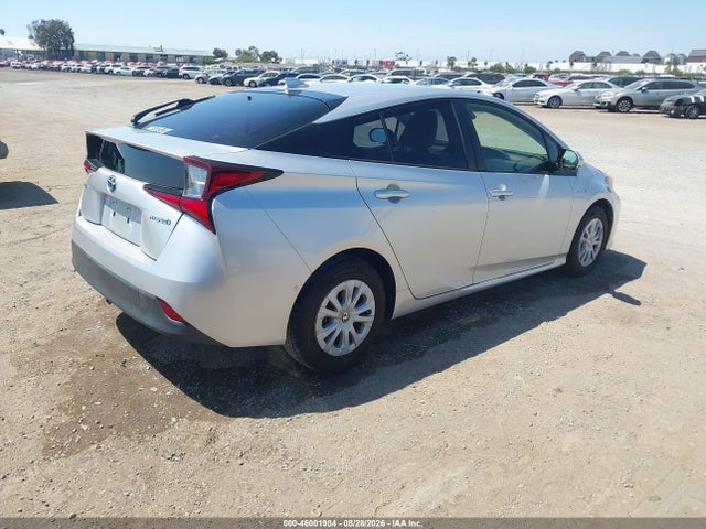 2019 TOYOTA PRIUS LE 4