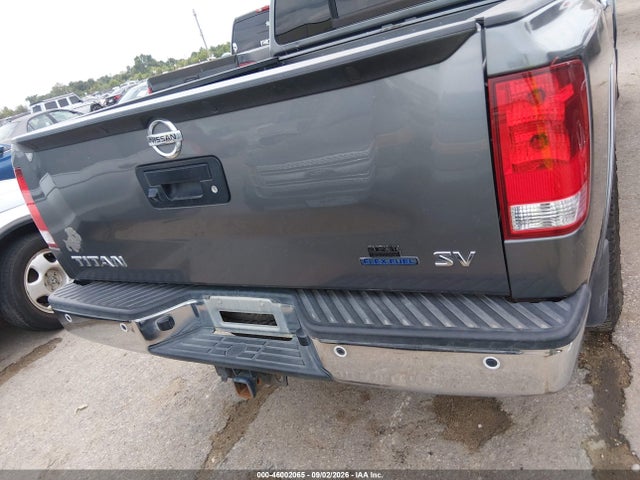 صورة 16 لـ 2015 Nissan TITAN SV