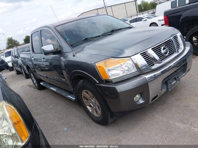 صورة 1 لـ 2015 Nissan TITAN SV