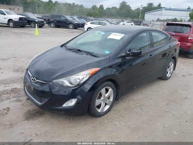 2013 Hyundai ELANTRA GLS — фото 2