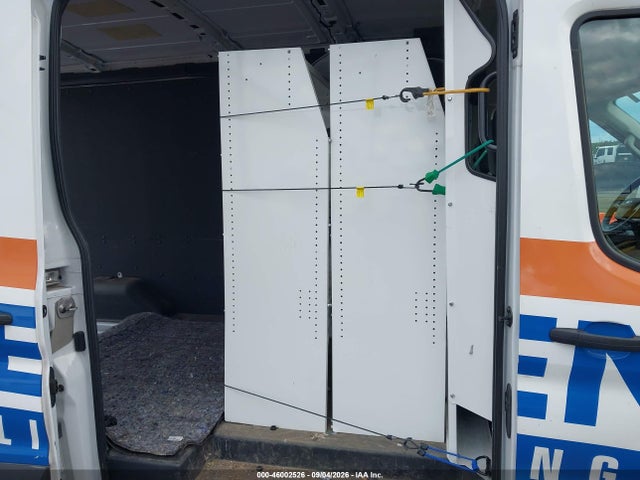 2023 FORD TRANSIT-250 8