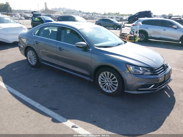 2017 VOLKSWAGEN PASSAT 1.8T SE
