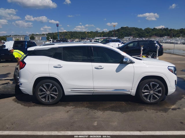 2020 GMC TERRAIN DENALI 13