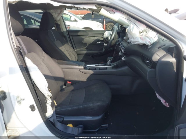2023 NISSAN SENTRA SV XTRONIC CVT 5
