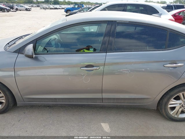 2019 HYUNDAI ELANTRA SEL 14