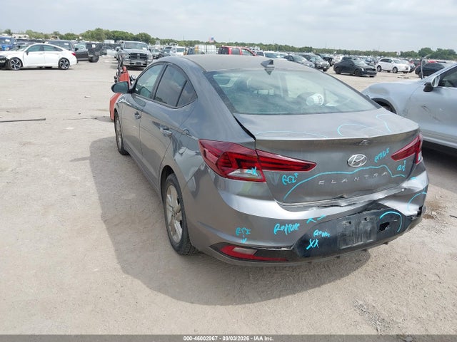 2019 HYUNDAI ELANTRA SEL 3
