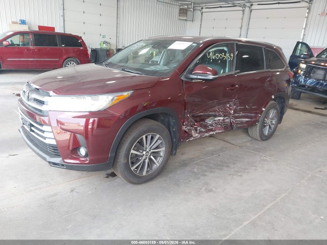 2018 TOYOTA HIGHLANDER XLE 2