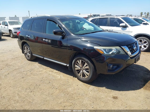 2017 NISSAN PATHFINDER SV