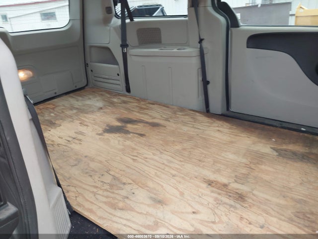 2017 DODGE GRAND CARAVAN SE 8