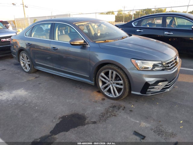 2016 VOLKSWAGEN PASSAT 1.8T R-LINE