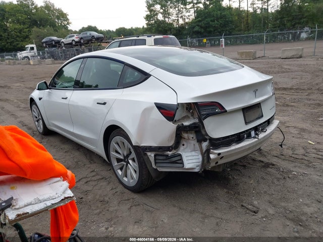 2022 TESLA MODEL 3 LONG RANGE DUAL MOTOR ALL-WHEEL DRIVE 3