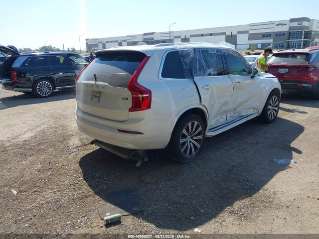 2023 VOLVO XC90 B5 CORE 4