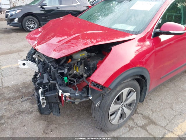 2017 KIA NIRO EX 6
