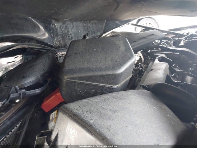 2017 TOYOTA CAMRY SE 10