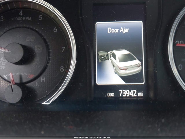 2017 TOYOTA CAMRY SE 15
