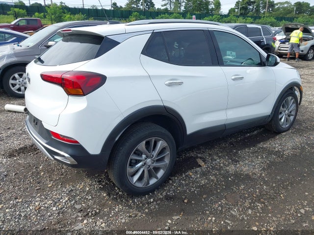 2023 BUICK ENCORE GX ESSENCE AWD 4