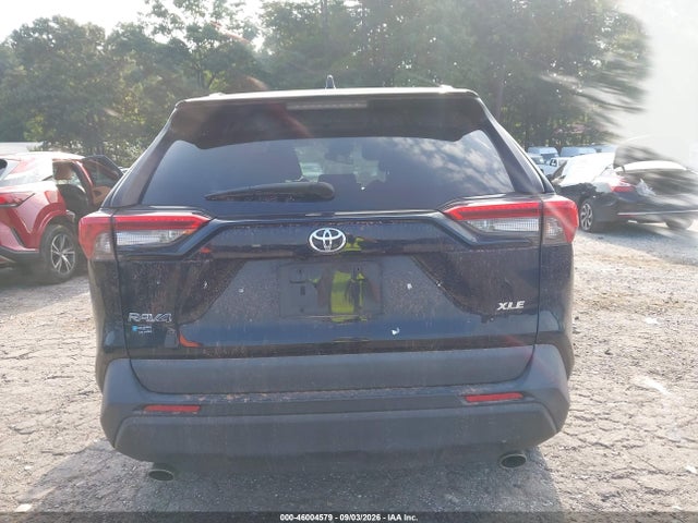 2020 TOYOTA RAV4 XLE 15