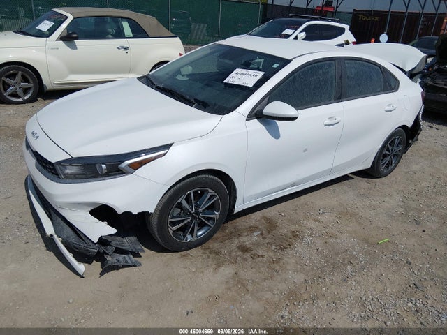 2023 KIA FORTE LXS 2